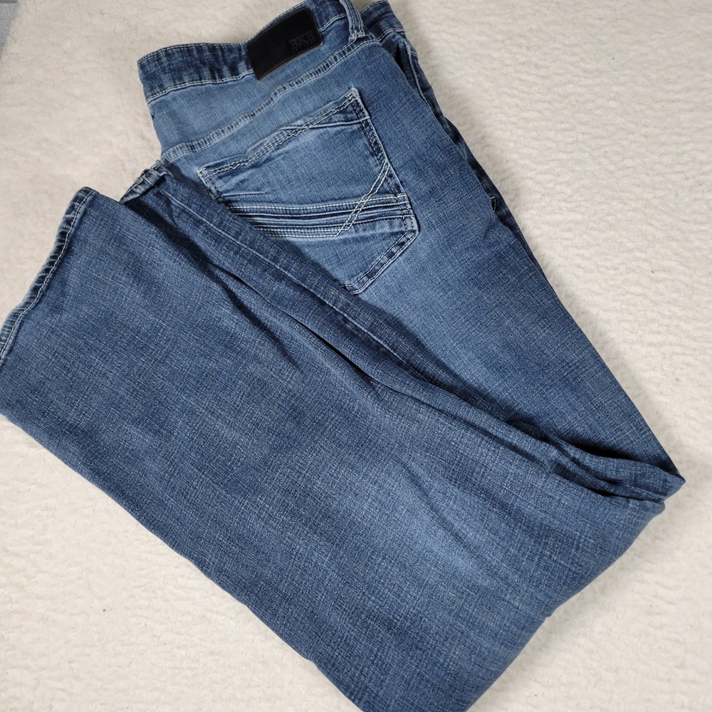 BKE Mens Tyler Jeans 36x34 Distressed Blue Denim Straight Leg Stretch